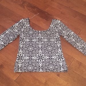 Scoop neck low back shirt!